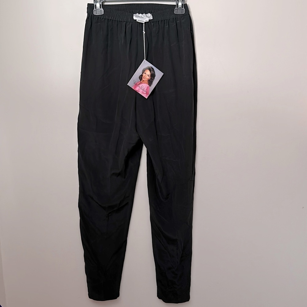 NWT Diane von Furstenberg vintage deadstock 100% silk black pull on pant jogger